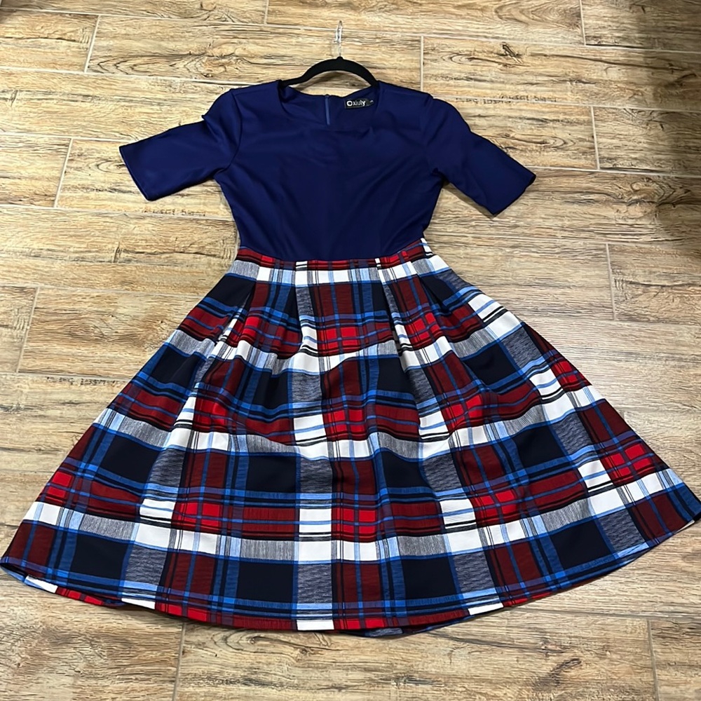 Woman’s small patriotic dress